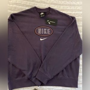 Nike oversized sweatshirt - new